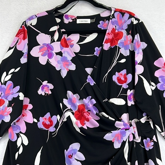 Calvin Klein Faux Wrap Dress Sz 1X* Black/Pink Floral Polyester Knit Like New - Picture 3 of 10